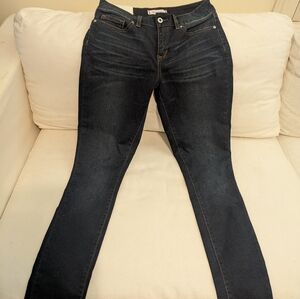 Yummie Super Skinny Jean, Dark Wash/Ink Sz. 28 NWT